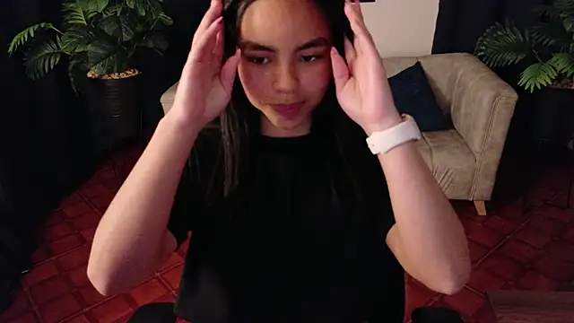 Snapshot of SofiaMante_ chatting on 21, 2, 2026 SofiaMante online show from 21, 2, 2026