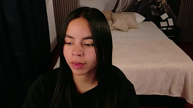 Snapshot of SofiaMante_ chatting on 24, 2, 2026 SofiaMante online show from 24, 2, 2026