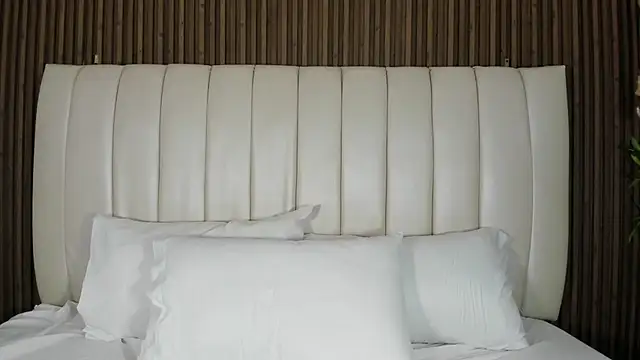 Snapshot of KatheOlson chatting on 16, 2, 2026 KatheOlson online show from 16, 2, 2026