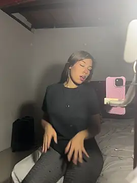 Kitty20205 online show from 17, 2, 2026