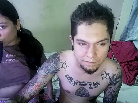 Snapshot of steffandjoshh420 chatting on 14, 2, 2026 steffandjoshh420 online show from 14, 2, 2026