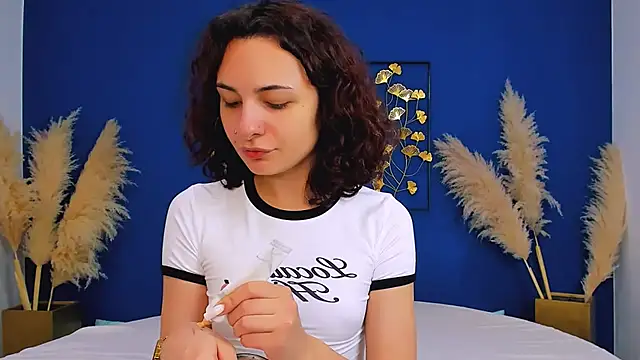 Snapshot of RIANA_SI chatting on 10, 1, 2026 RIANA SI online show from 10, 1, 2026