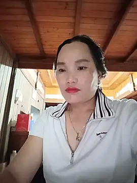 Snapshot of yu--yo chatting on 2, 7, 2026 yu--yo online show from 2, 7, 2026