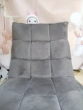 Snapshot of MiaBaba chatting on 6, 4, 2026 MiaBaba online show from 6, 4, 2026