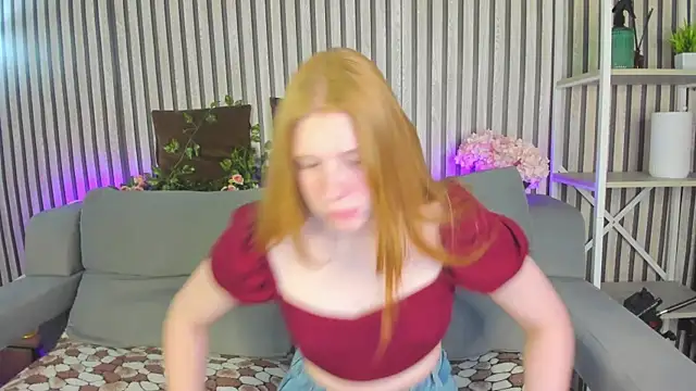 Snapshot of Sally_Ange1 chatting on 20, 5, 2026 Sally Ange1 online show from 20, 5, 2026