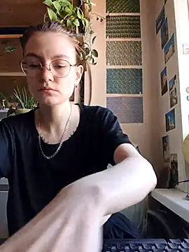 Snapshot of Shy_Bamby chatting on 23, 6, 2026 Shy Bamby online show from 23, 6, 2026