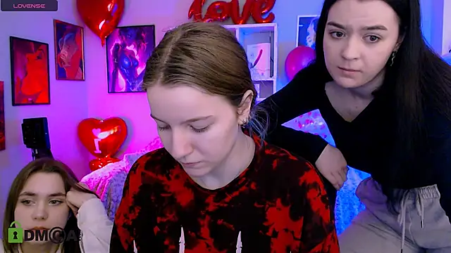 monica xcx online show from 14, 2, 2026