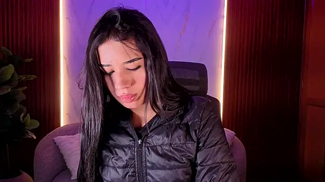 zoevg online show from 10, 4, 2026