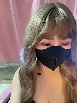 Snapshot of -Violet-t chatting on 8, 3, 2026 -Violet-t online show from 8, 3, 2026