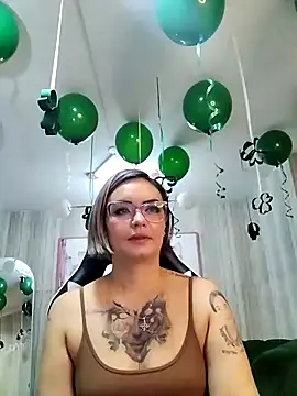 Snapshot of zarcasutra_t chatting on 18, 3, 2026 zarcasutra t online show from 18, 3, 2026