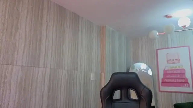 Snapshot of zarcasutra_t chatting on 30, 5, 2026 zarcasutra t online show from 30, 5, 2026