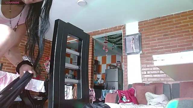 Snapshot of Lia_rouse04 chatting on 24, 2, 2026 Lia rouse04 online show from 24, 2, 2026