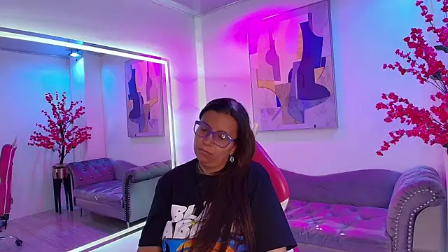 Snapshot of Amber__rouge chatting on 1, 3, 2026 Amber rouge online show from 1, 3, 2026