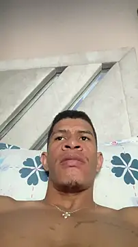 Snapshot of antonio_aguilarx chatting on 9, 5, 2026 antonio aguilarx online show from 9, 5, 2026