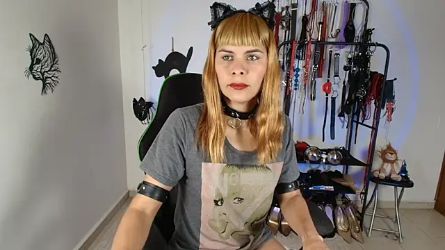 Snapshot of ariannaconnor_ chatting on 21, 3, 2026 ariannaconnor online show from 21, 3, 2026