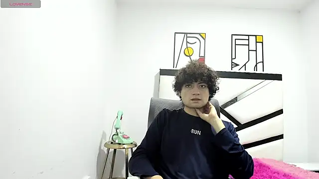 Snapshot of SHAW_FROSTE chatting on 13, 1, 2026 SHAW FROSTE online show from 13, 1, 2026