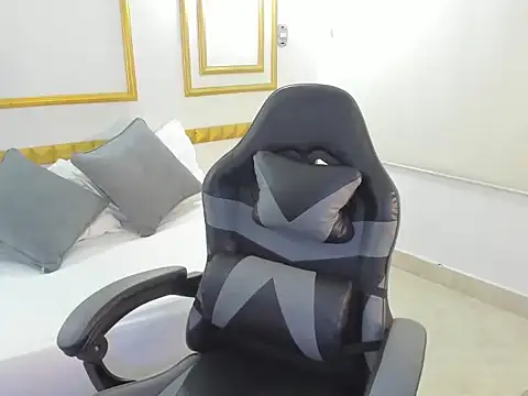 bella fernand online show from 2, 2, 2026