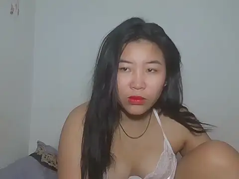 Snapshot of Zyeiii chatting on 10, 2, 2026 Zyeiii online show from 10, 2, 2026