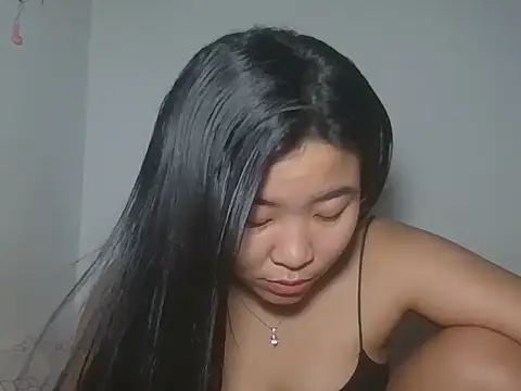 Snapshot of Zyeiii chatting on 16, 2, 2026 Zyeiii online show from 16, 2, 2026