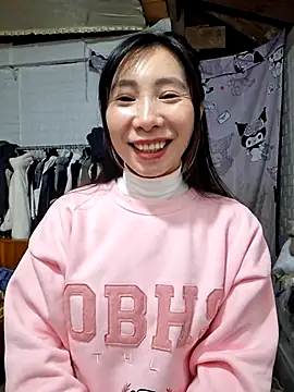 Snapshot of Adela-222 chatting on 2, 2, 2026 Adela-222 online show from 2, 2, 2026