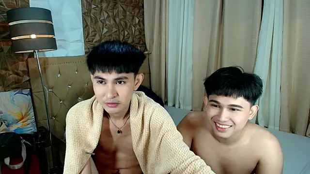 Snapshot of davincihugecock chatting on 18, 1, 2026 davincihugecock online show from 18, 1, 2026