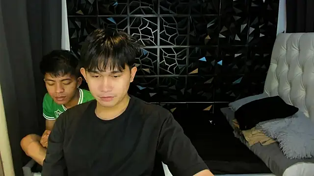 Snapshot of davincihugecock chatting on 29, 3, 2026 davincihugecock online show from 29, 3, 2026