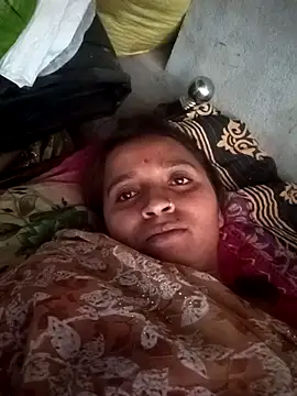 Snapshot of Hirdesh_sahu chatting on 7, 4, 2026 Hirdesh sahu online show from 7, 4, 2026