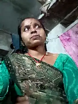 Snapshot of Hirdesh_sahu chatting on 18, 4, 2026 Hirdesh sahu online show from 18, 4, 2026