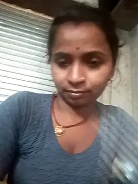 Snapshot of Hirdesh_sahu chatting on 15, 5, 2026 Hirdesh sahu online show from 15, 5, 2026