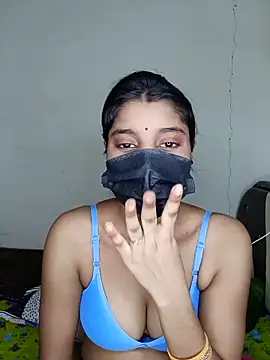 Snapshot of Erotic-Girl chatting on 15, 6, 2026 Erotic-Girl online show from 15, 6, 2026