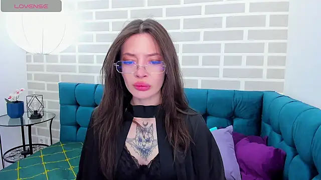 Snapshot of IvyDainty chatting on 18, 5, 2026 IvyDainty online show from 18, 5, 2026