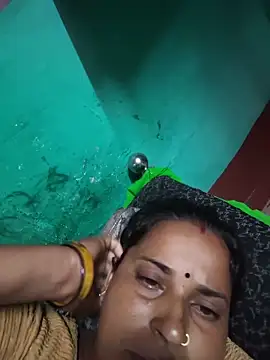 Snapshot of Reena_lodha chatting on 9, 6, 2026 Reena lodha online show from 9, 6, 2026