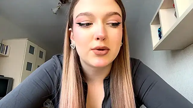 JammieMickiewicz online show from 27, 2, 2026