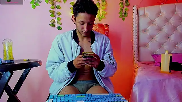 Snapshot of bruno_do_santos chatting on 3, 2, 2026 bruno do santos online show from 3, 2, 2026