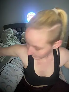 Snapshot of PurpleHazexx chatting on 3, 3, 2026 PurpleHazexx online show from 3, 3, 2026