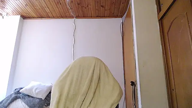 Shanel Lozano online show from 22, 2, 2026