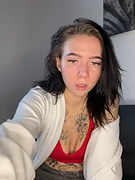 Snapshot of ZoeYoungxx chatting on 13, 1, 2026 ZoeYoungxx online show from 13, 1, 2026