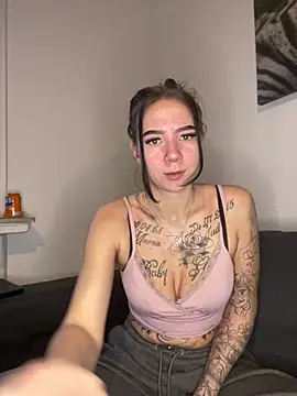 Snapshot of ZoeYoungxx chatting on 15, 1, 2026 ZoeYoungxx online show from 15, 1, 2026