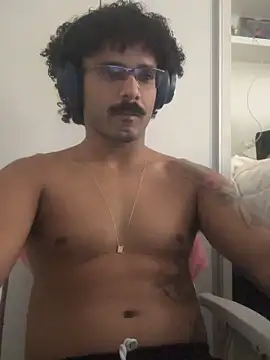 Snapshot of Gustavo17model chatting on 2, 3, 2026 Gustavo17model online show from 2, 3, 2026