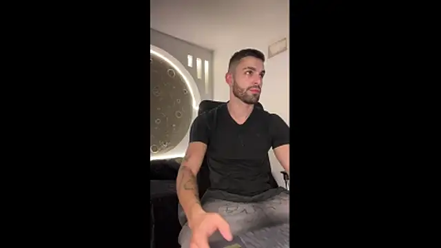 Snapshot of Apolo_lux1 chatting on 20, 5, 2026 Apolo lux1 online show from 20, 5, 2026