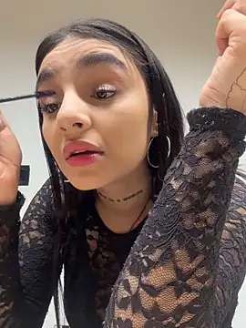 Abriil cutee online show from 6, 3, 2026