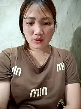 Snapshot of Nunaa2x chatting on 13, 5, 2026 Nunaa2x online show from 13, 5, 2026
