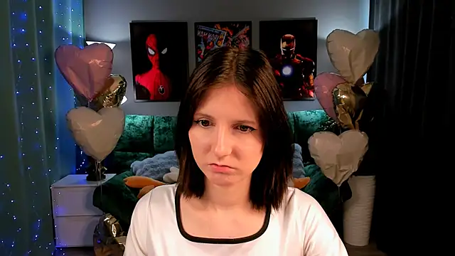 Snapshot of KikaOsterman chatting on 28, 2, 2026 KikaOsterman online show from 28, 2, 2026