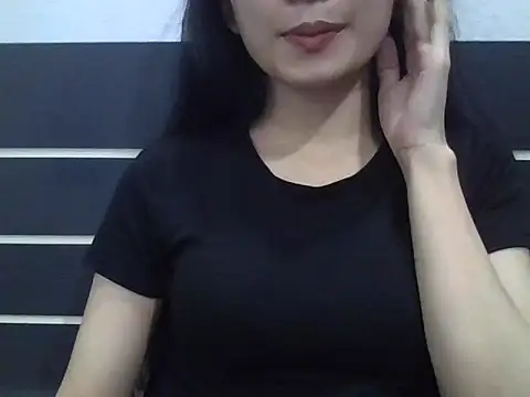 Snapshot of berry_alma06 chatting on 5, 7, 2026 berry alma06 online show from 5, 7, 2026