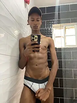 Snapshot of twink_gabrielll chatting on 10, 5, 2026 twink gabrielll online show from 10, 5, 2026
