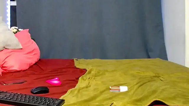 Snapshot of FifiBae1 chatting on 21, 4, 2026 FifiBae1 online show from 21, 4, 2026