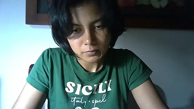 Snapshot of Osirisjackson22 chatting on 5, 8, 2026 Osirisjackson22 online show from 5, 8, 2026