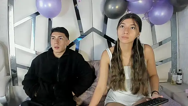 Snapshot of ScarlettAndLucas chatting on 2, 2, 2026 ScarlettAndLucas online show from 2, 2, 2026