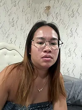 Snapshot of Ponthip chatting on 25, 4, 2026 Ponthip online show from 25, 4, 2026