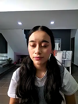 Snapshot of l0lita_emi chatting on 23, 2, 2026 l0lita emi online show from 23, 2, 2026